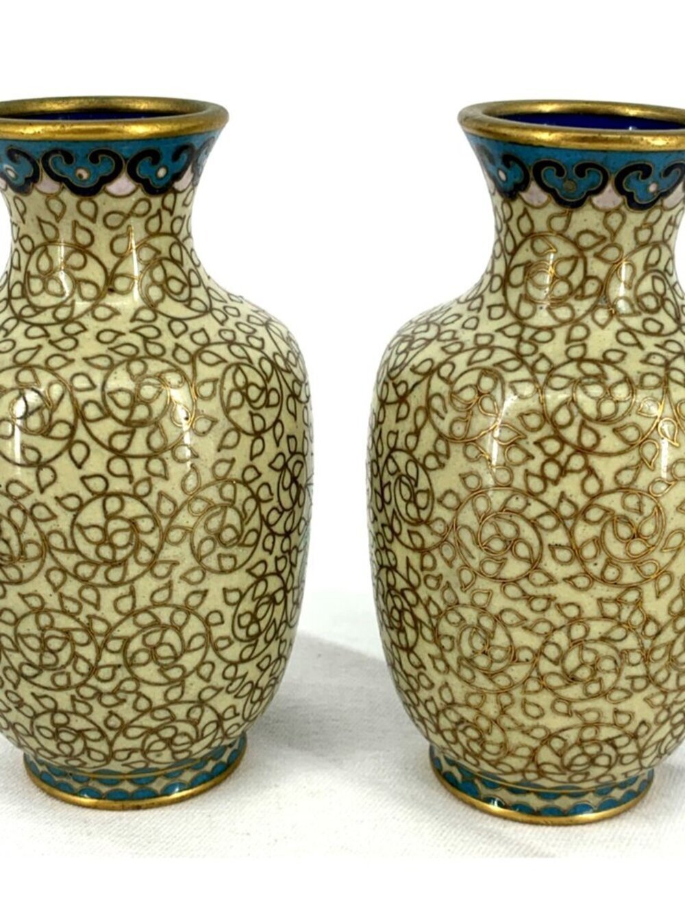 Cloisonne Mini Vases Gold Toned Asian Enamel Vases Floral 4" Tall Vtg Mini - Picture 5 of 8